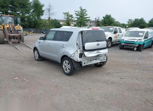 KNDJN2A24F7809437 2015 2015 KIA Soul 3