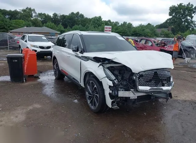 5LM5J7XC4LGL20373 2020 2020 Lincoln Aviator- Reserve 1