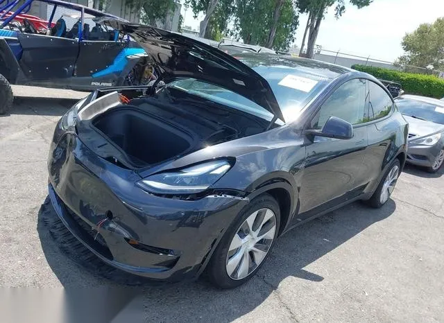 7SAYGDED2RF050935 2024 2024 Tesla Model Y- Long Range/Rwd 2