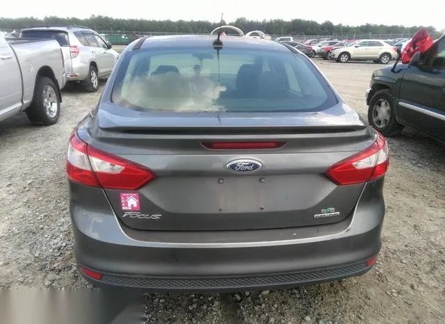 1FAHP3F2XCL384788 2012 2012 Ford Focus- SE 6