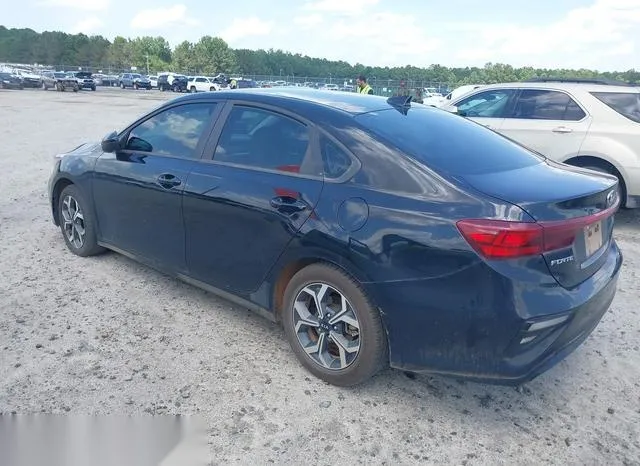 3KPF24AD8ME294015 2021 2021 KIA Forte- Lxs 3