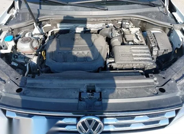 3VV1B7AX8JM017762 2018 2018 Volkswagen Tiguan- 2-0T S 10