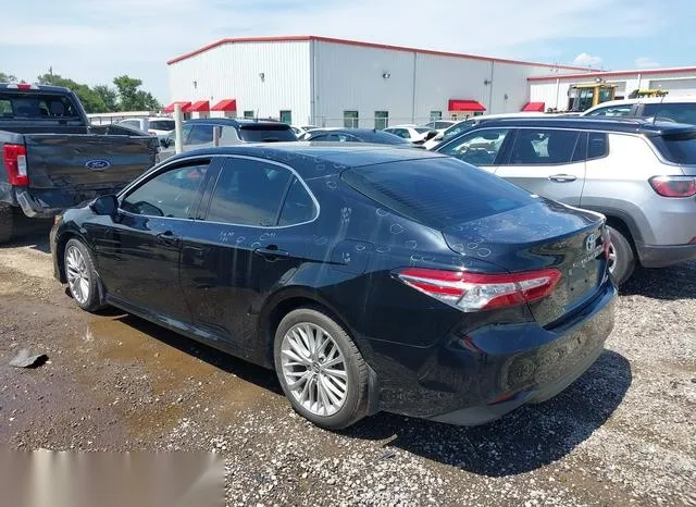 4T1B11HKXJU125286 2018 2018 Toyota Camry- Xle 3