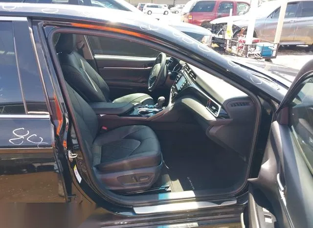 4T1B11HKXJU125286 2018 2018 Toyota Camry- Xle 5