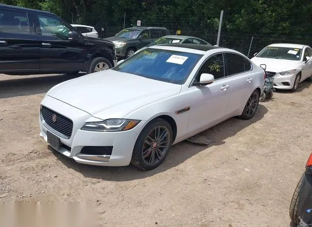 SAJBK4BV8GCY05760 2016 2016 Jaguar XF- 35T Prestige 2