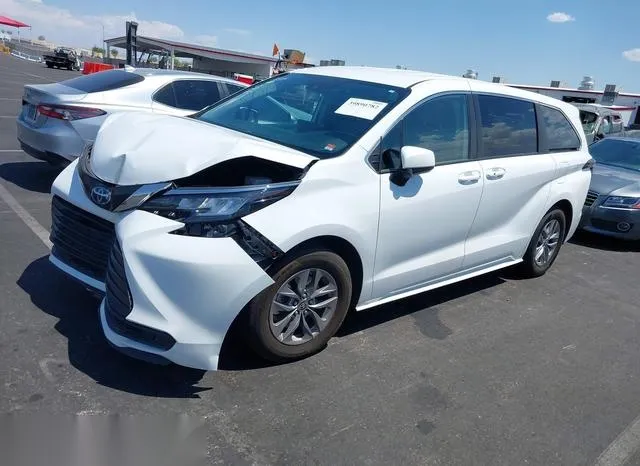 5TDKRKEC7NS118743 2022 2022 Toyota Sienna- LE 2