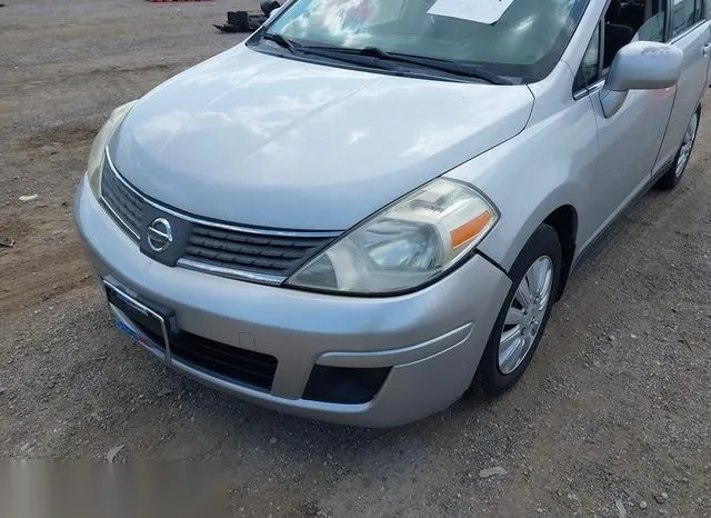 3N1BC11E68L352274 2008 2008 Nissan Versa- 1-8S 6