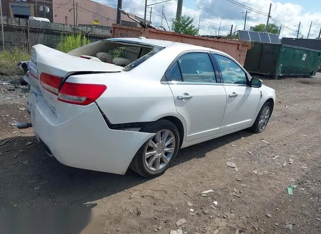 3LNHL2GC6AR753891 2010 2010 Lincoln MKZ 4