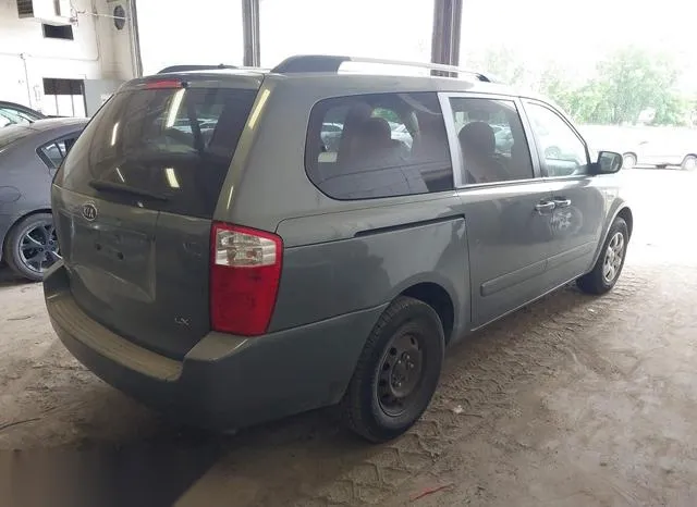 KNDMB233196304512 2009 2009 KIA Sedona- LX 4