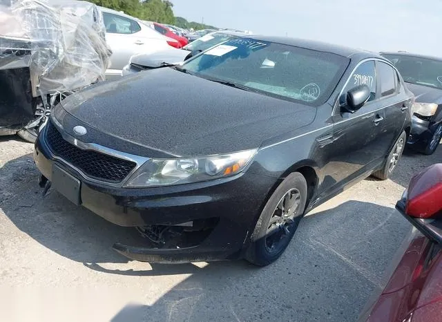 KNAGM4A74D5327173 2013 2013 KIA Optima- LX 2