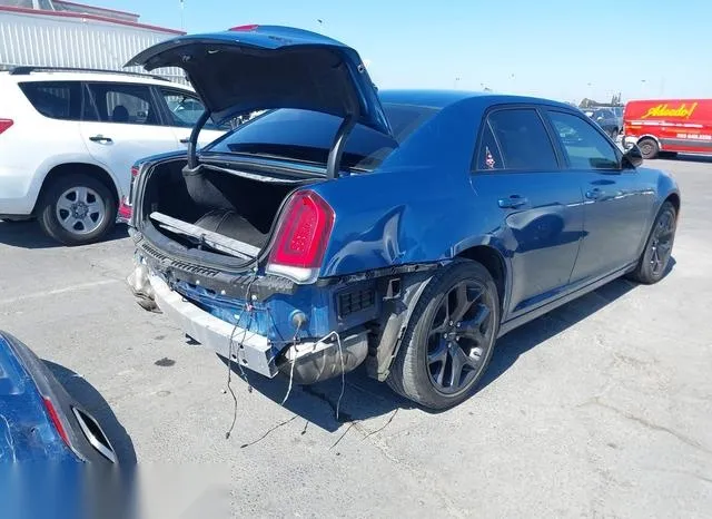 2C3CCAAG8MH617450 2021 2021 Chrysler 300- Touring 4