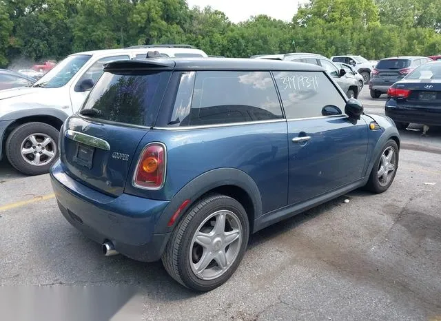 WMWMF335X9TU73566 2009 2009 Mini Cooper 4