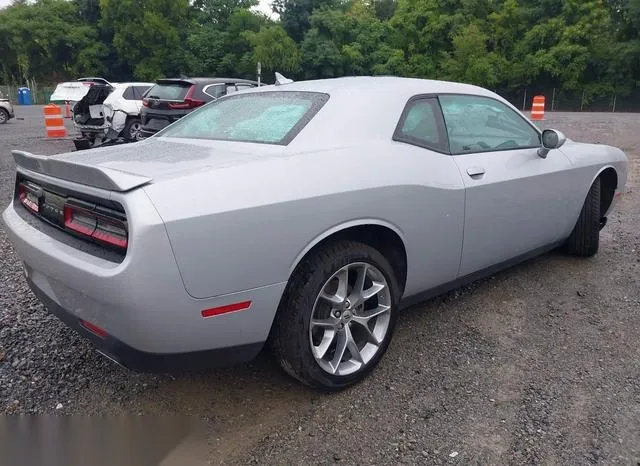 2C3CDZAG9NH268649 2022 2022 Dodge Challenger- Sxt 4