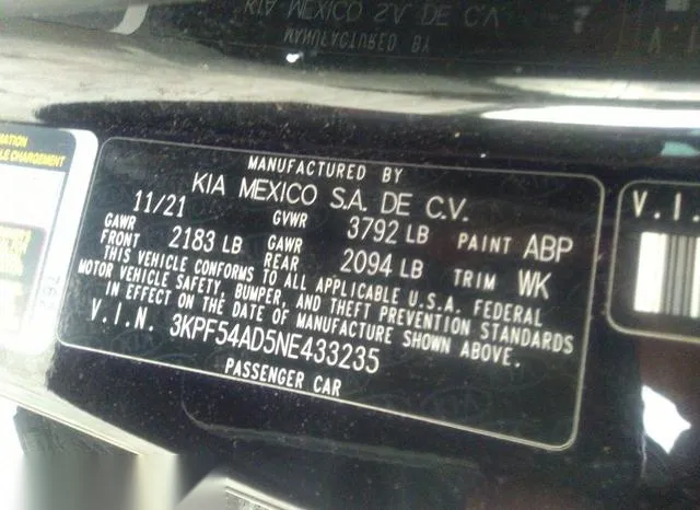 3KPF54AD5NE433235 2022 2022 KIA Forte- Gt-Line 9