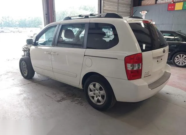 KNDMB133886255043 2008 2008 KIA Sedona 3