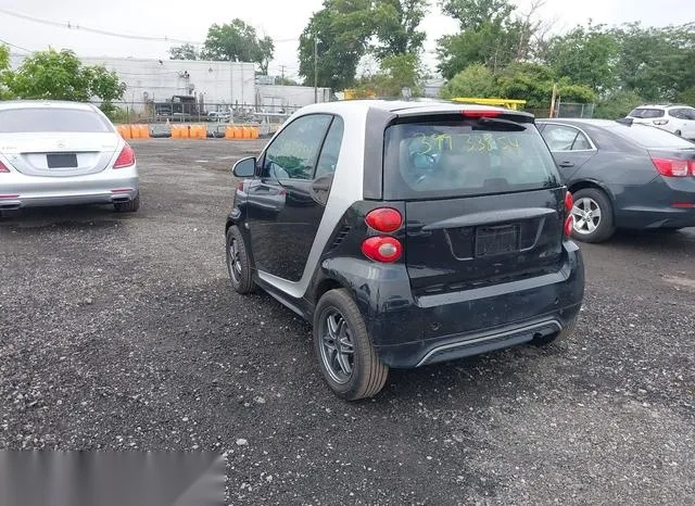 WMEEJ3BA0DK693240 2013 2013 Smart Fortwo- Passion/Pure 3