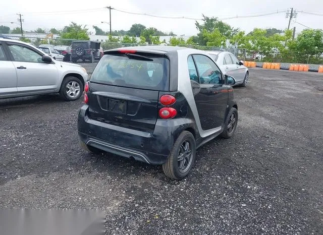 WMEEJ3BA0DK693240 2013 2013 Smart Fortwo- Passion/Pure 4