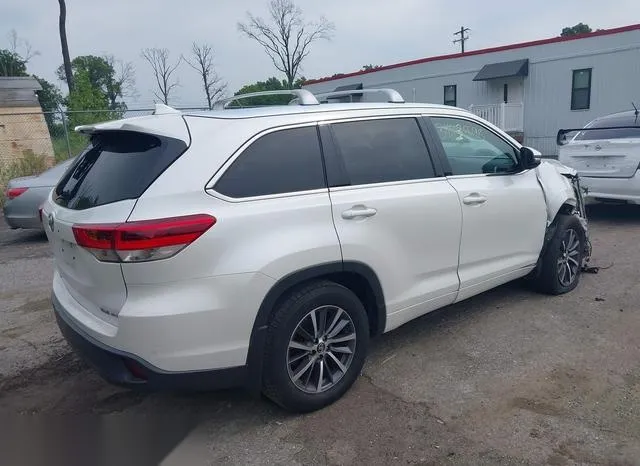 5TDJZRFH8HS397445 2017 2017 Toyota Highlander- Xle 4