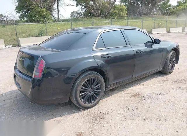 2C3CCAJG7EH241910 2014 2014 Chrysler 300C- John Varvatos Li 4