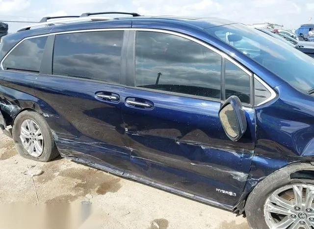 5TDESKFC6MS010032 2021 2021 Toyota Sienna- Platinum 6