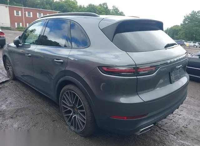 WP1AA2AYXKDA18842 2019 2019 Porsche Cayenne 3