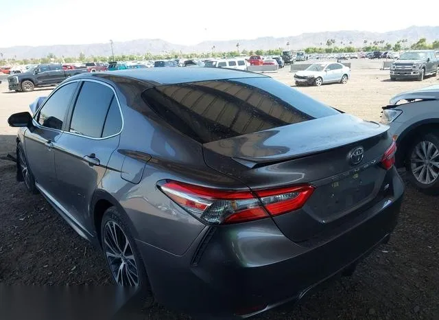 4T1B11HKXJU014561 2018 2018 Toyota Camry- SE 3