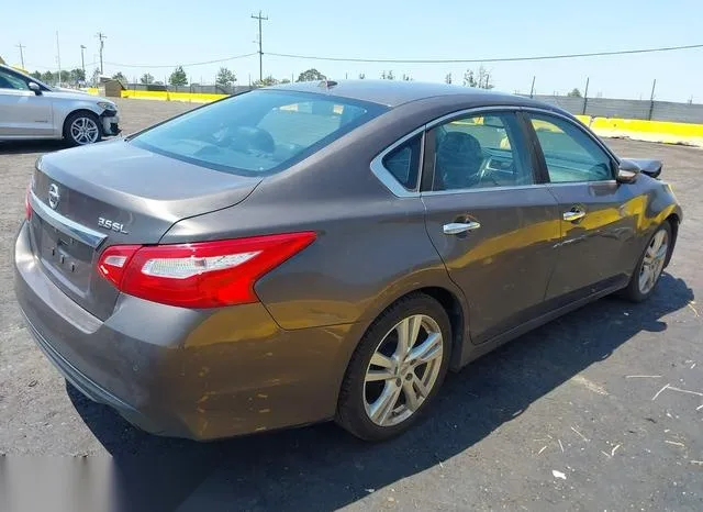 1N4BL3AP3HC113566 2017 2017 Nissan Altima- 3-5 Sl/3-5 Sr 4