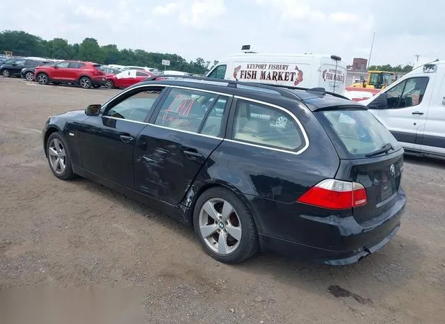 WBANN73526CN00558 2006 2006 BMW 530XIT 3