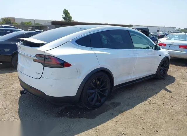 5YJXCBE21JF103538 2018 2018 Tesla Model X- 100D/75D/P100D 4