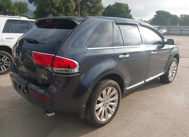 2LMDJ6JK1DBL40019 2013 2013 Lincoln MKX 4