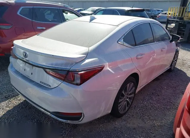 58AD21B16LU012341 2020 2020 Lexus ES- 300H 4