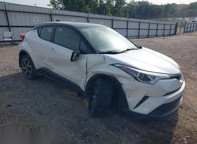 JTNKHMBX8K1054657 2019 2019 Toyota C-HR- Xle 1