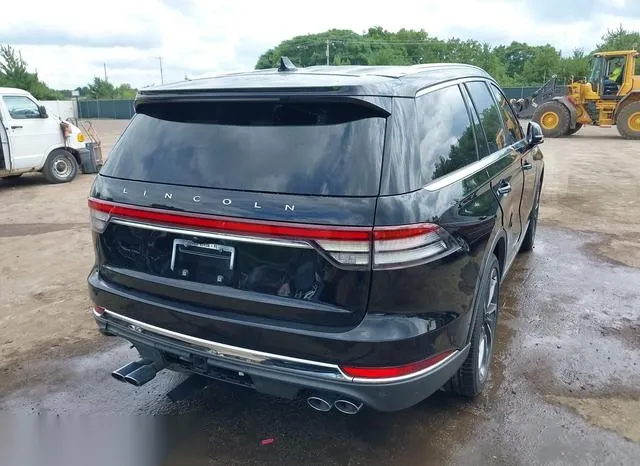 5LM5J7XC8LGL36883 2020 2020 Lincoln Aviator- Reserve 4