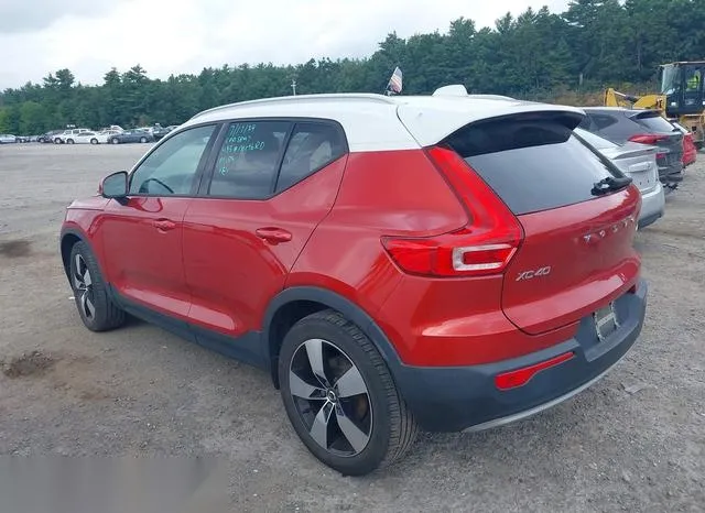 YV4162UK9K2047526 2019 2019 Volvo XC40- T5 Momentum 3