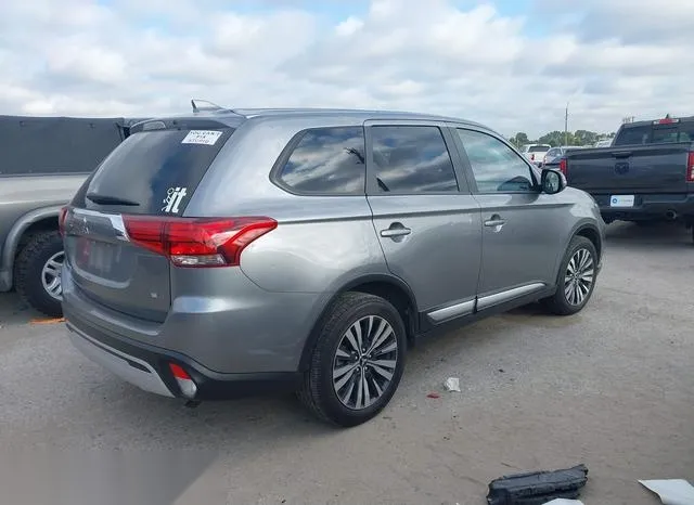 JA4AD3A38LZ042378 2020 2020 Mitsubishi Outlander- SE 2-4 4