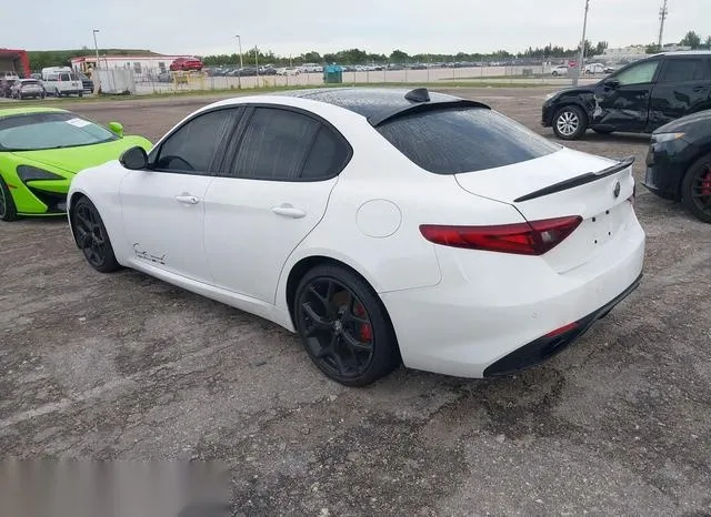 ZARFAMAN4K7612193 2019 2019 Alfa Romeo Giulia- Sport Rwd 3