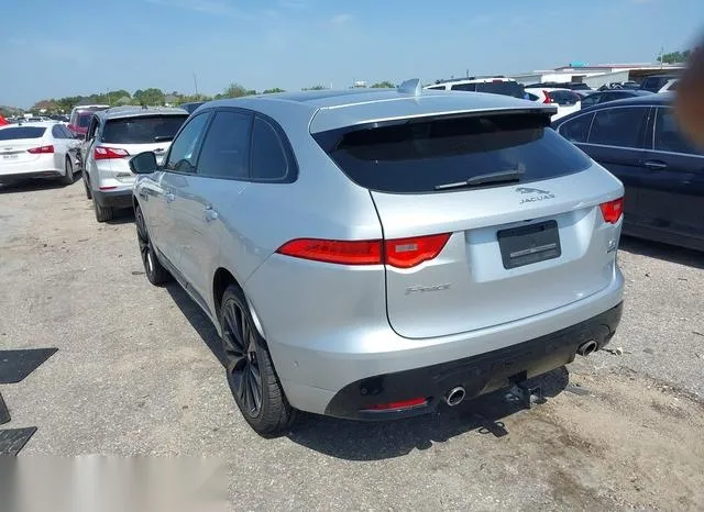 SADCM2BV3HA883270 2017 2017 Jaguar F-Pace- S 3