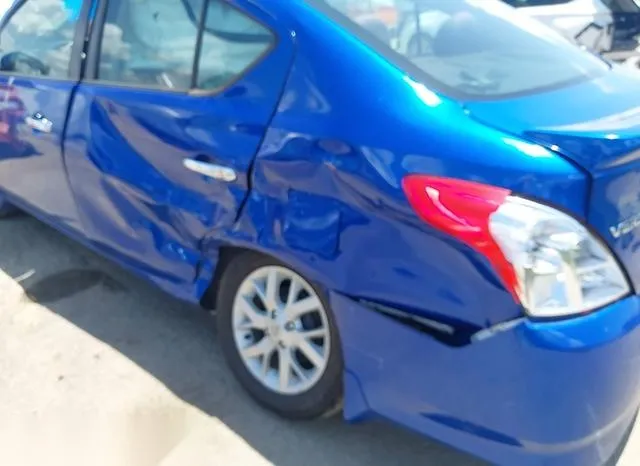 3N1CN7AP3HL804975 2017 2017 Nissan Versa- 1-6 SV 6