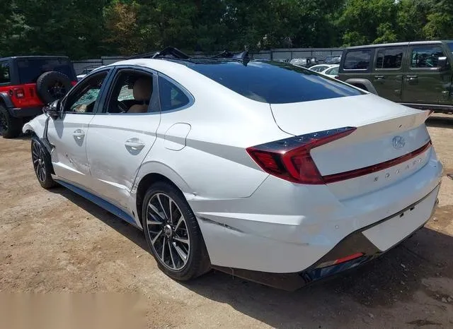 5NPEH4J29MH064553 2021 2021 Hyundai Sonata- Limited 3