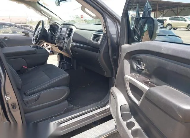 1N6AA1EK1KN530465 2019 2019 Nissan Titan- SV 5