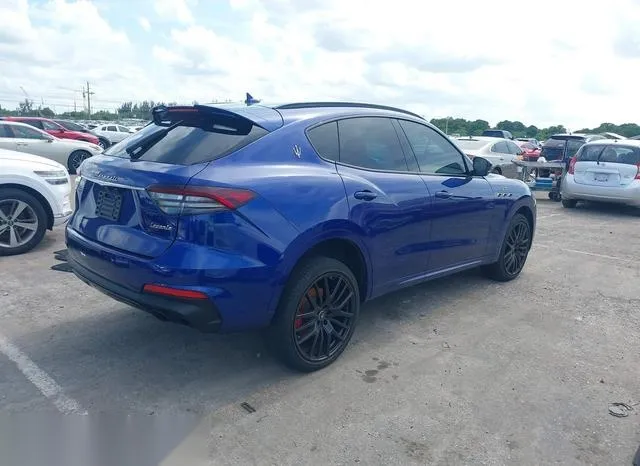 ZN661XUAXNX383106 2022 2022 Maserati Levante- GT 4