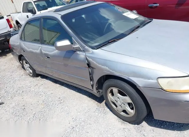 1HGCG5654YA103714 2000 2000 Honda Accord- 2-3 EX 6