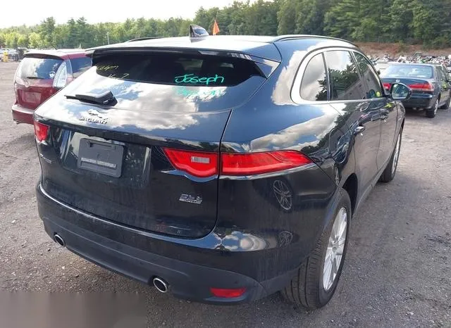 SADCK2BV0HA888173 2017 2017 Jaguar F-Pace- 35T Prestige 4