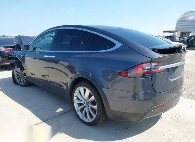 5YJXCBE20LF281542 2020 2020 Tesla Model X 3