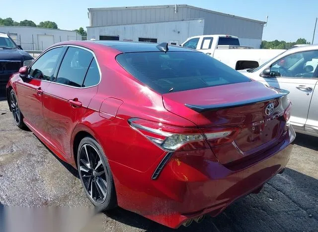 4T1B61HK5JU532126 2018 2018 Toyota Camry- Xse 3