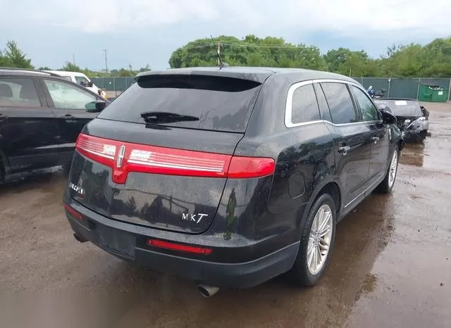 2LMHJ5AT7KBL00786 2019 2019 Lincoln MKT- Reserve 4