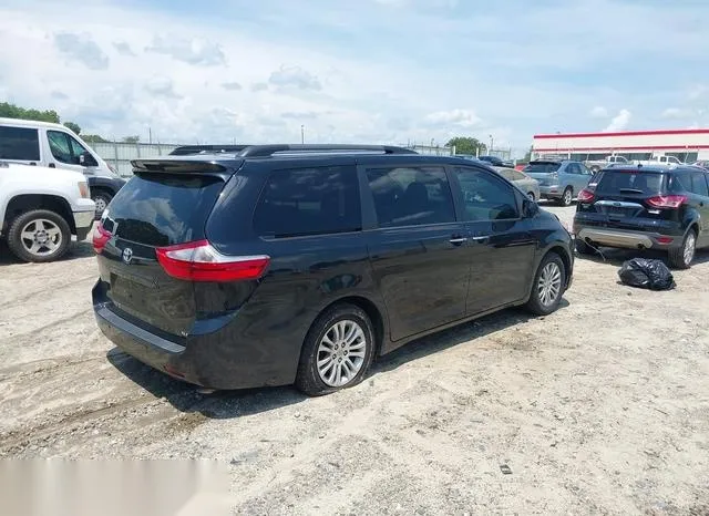 5TDYK3DC8FS616330 2015 2015 Toyota Sienna- Xle 8 Passenger 4