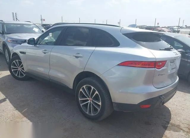 SADCJ2BV3HA099504 2017 2017 Jaguar F-Pace- 35T Premium 3