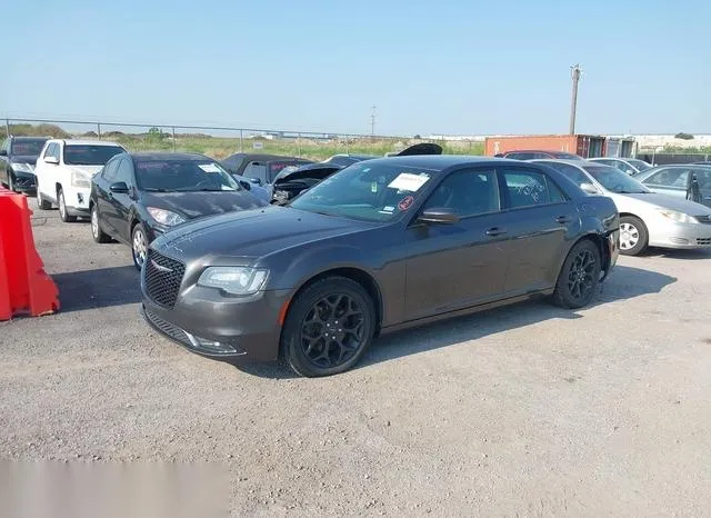 2C3CCAGGXKH586030 2019 2019 Chrysler 300- 300S Awd 2