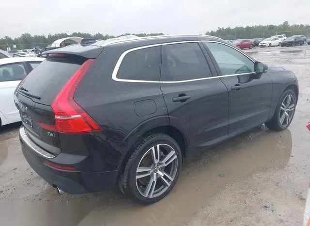 YV4A22RK1J1058061 2018 2018 Volvo XC60- T6 Momentum 4